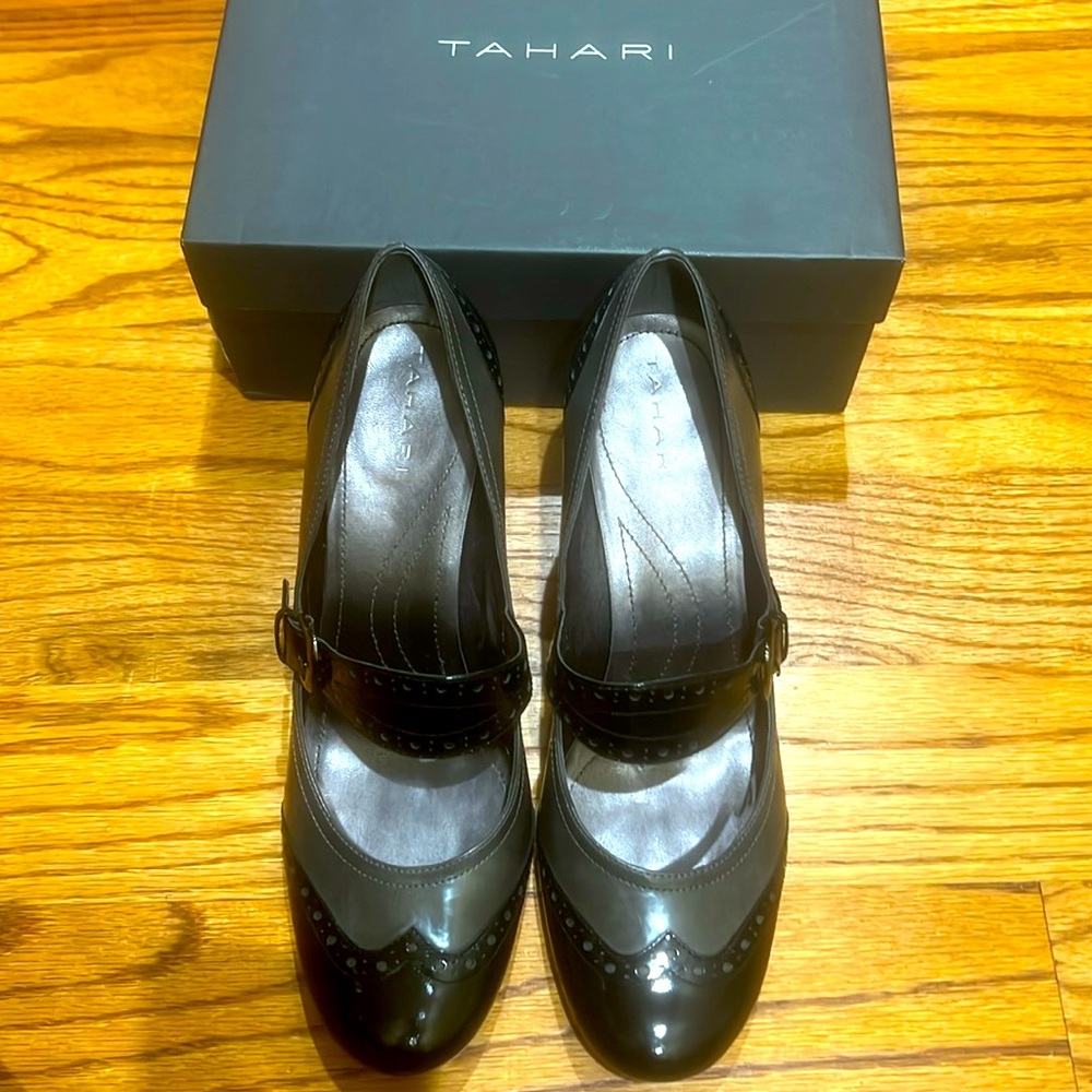 Tahari. Black and grey. Size 9 1/2. 3 1/2 inch heel. Mary Jane strap